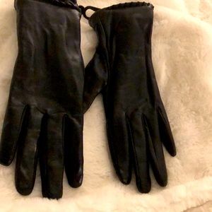 Original fownes brothers black leather gloves